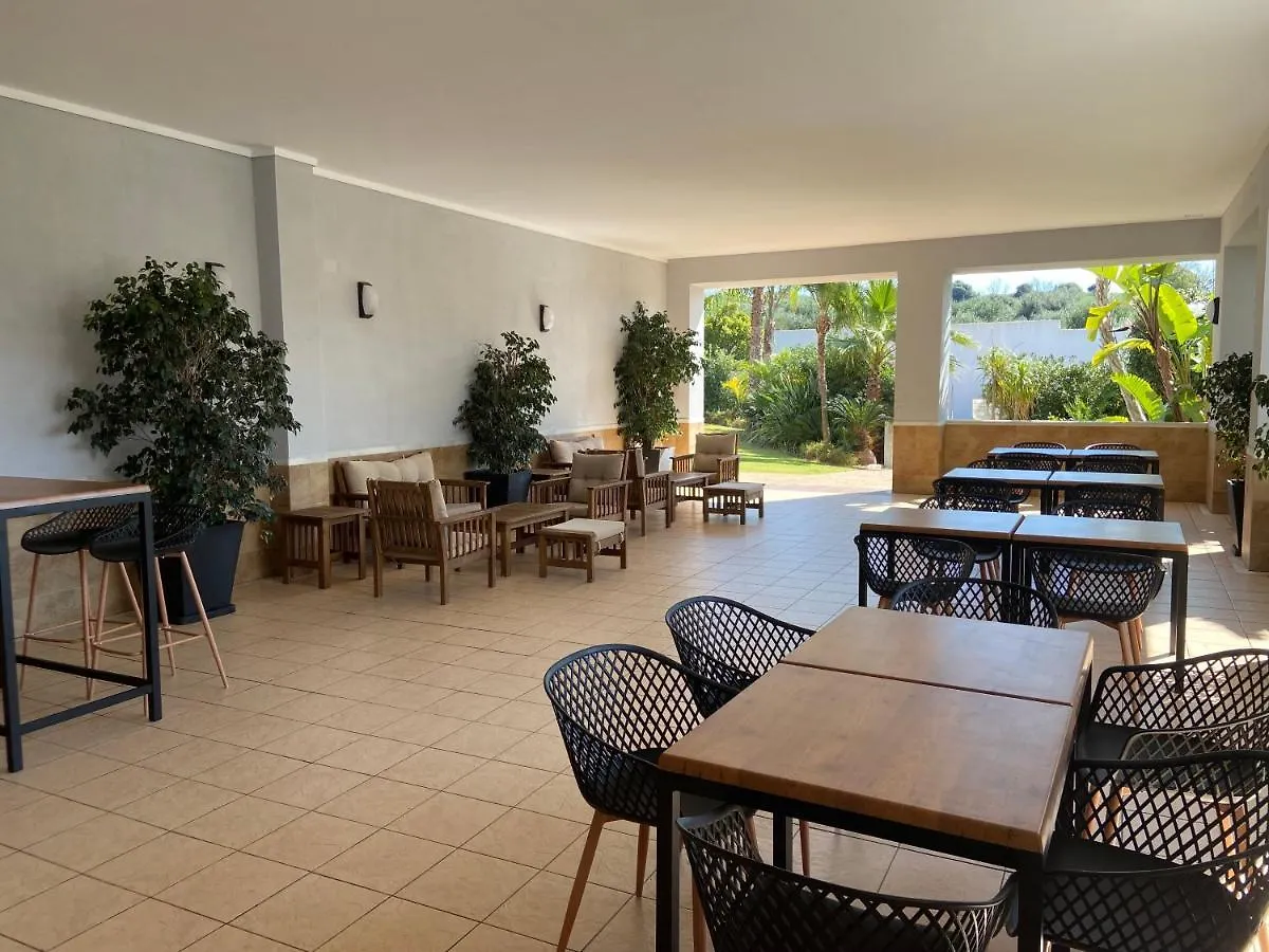 Hotel Montera Plaza Los Barrios