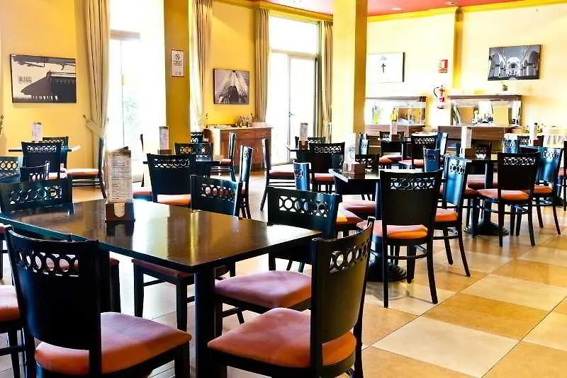Hotel Montera Plaza Los Barrios