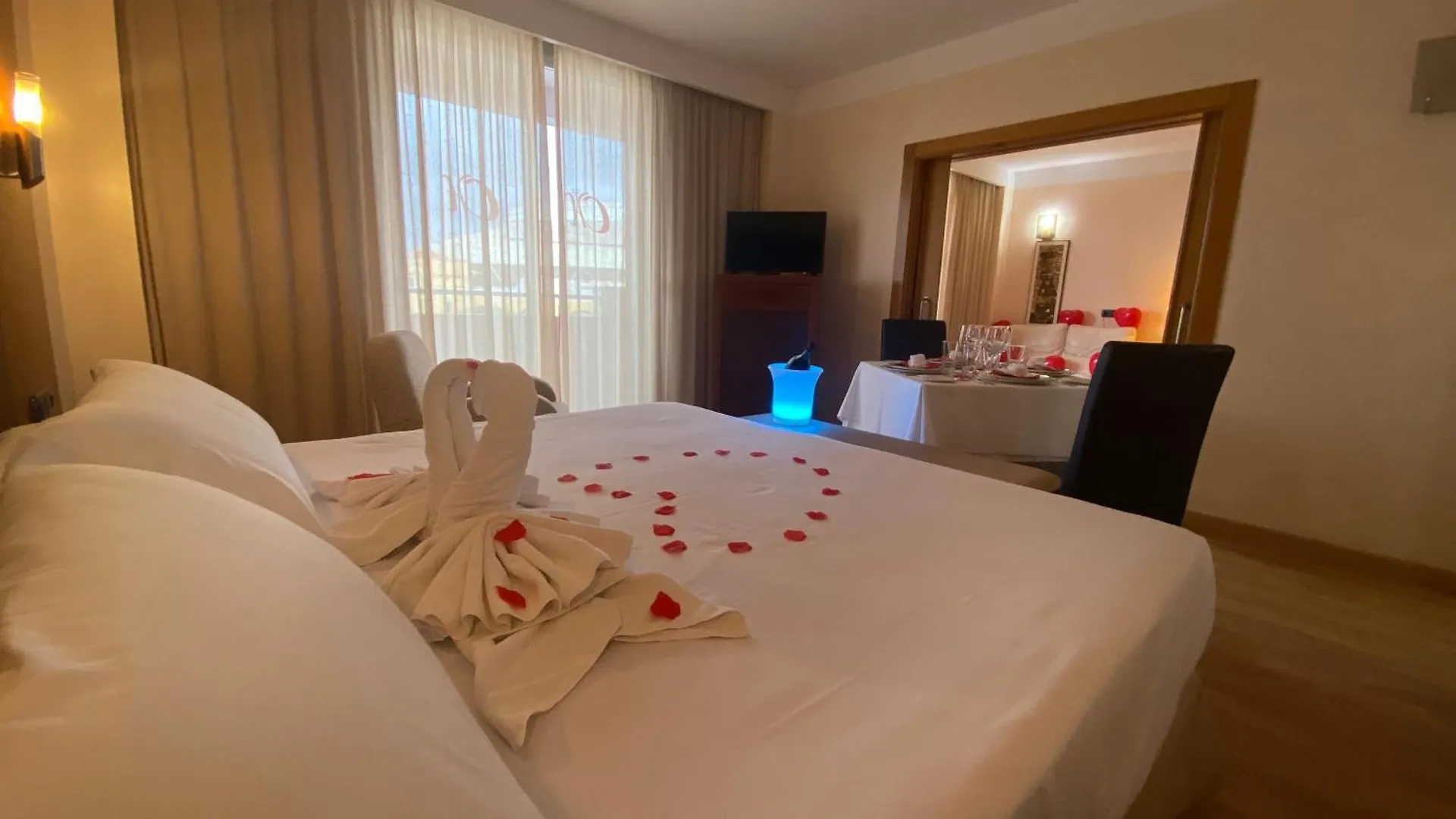 Hotel Montera Plaza Los Barrios