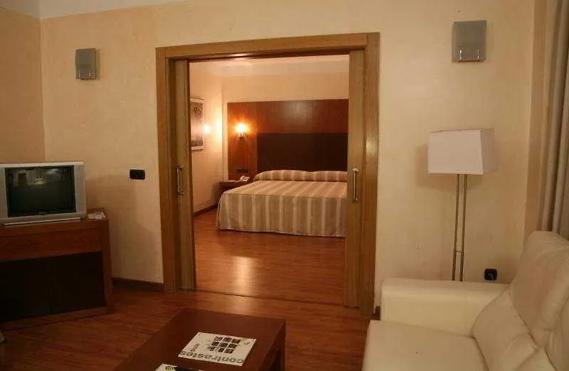 ****  Hotel Montera Plaza 로스바리오스 스페인