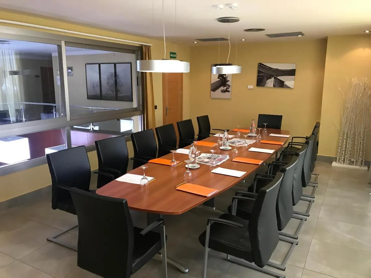 Hotel Montera Plaza Los Barrios